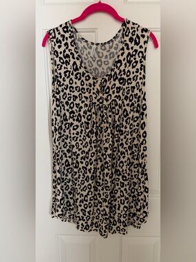 Sleeveless Leopard Print V-Neck Tank Top - Beige/Black